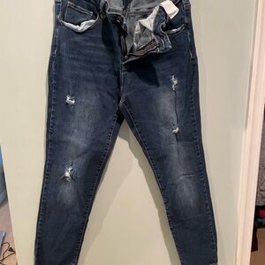 Stylish Blue Skinny Jeans with Distressed Accents